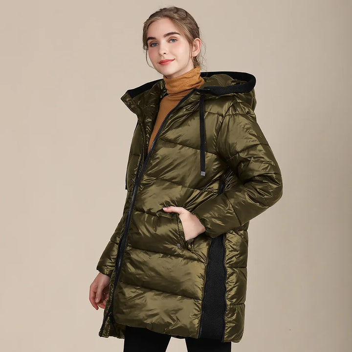Drune | Wattierte Winterjacke mit Kapuze aus glänzendem Nylon für Damen