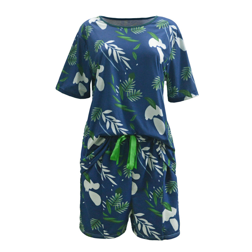 Damen lässiges Sommer-Outfit mit floralem Print Drune