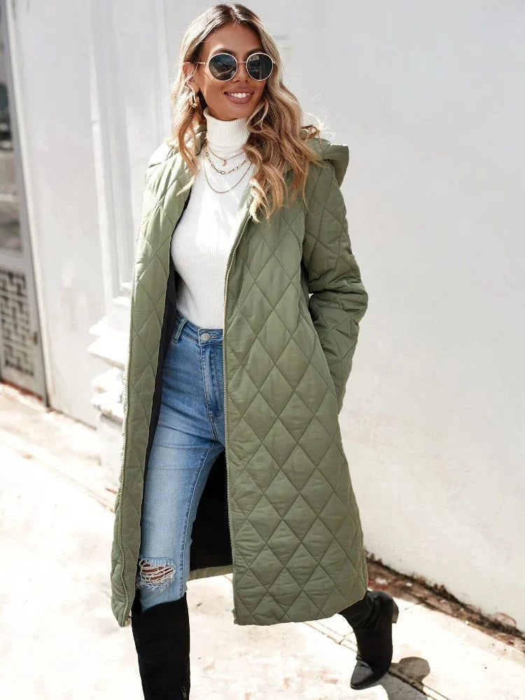 Drune | Kapuzen-Daunenjacke für Damen - lange gep quiltete Jacke