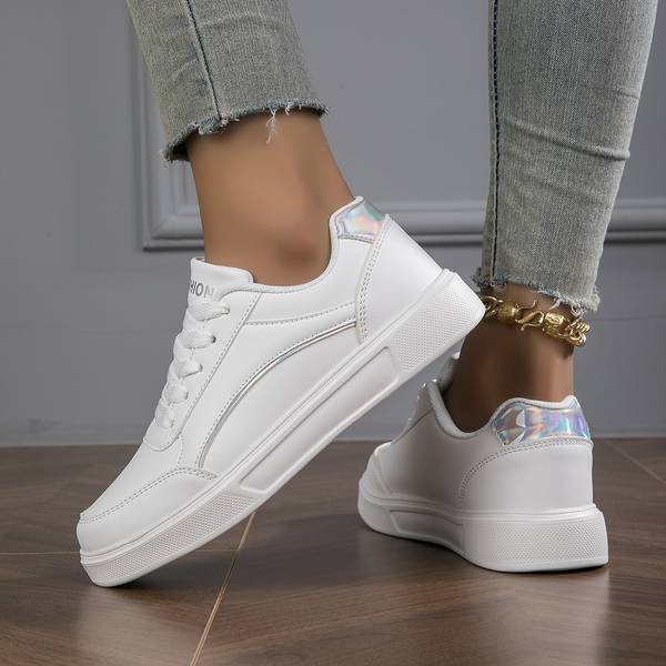 Drune | Sneaker Weiße Sneaker mit Gold/Silber Details