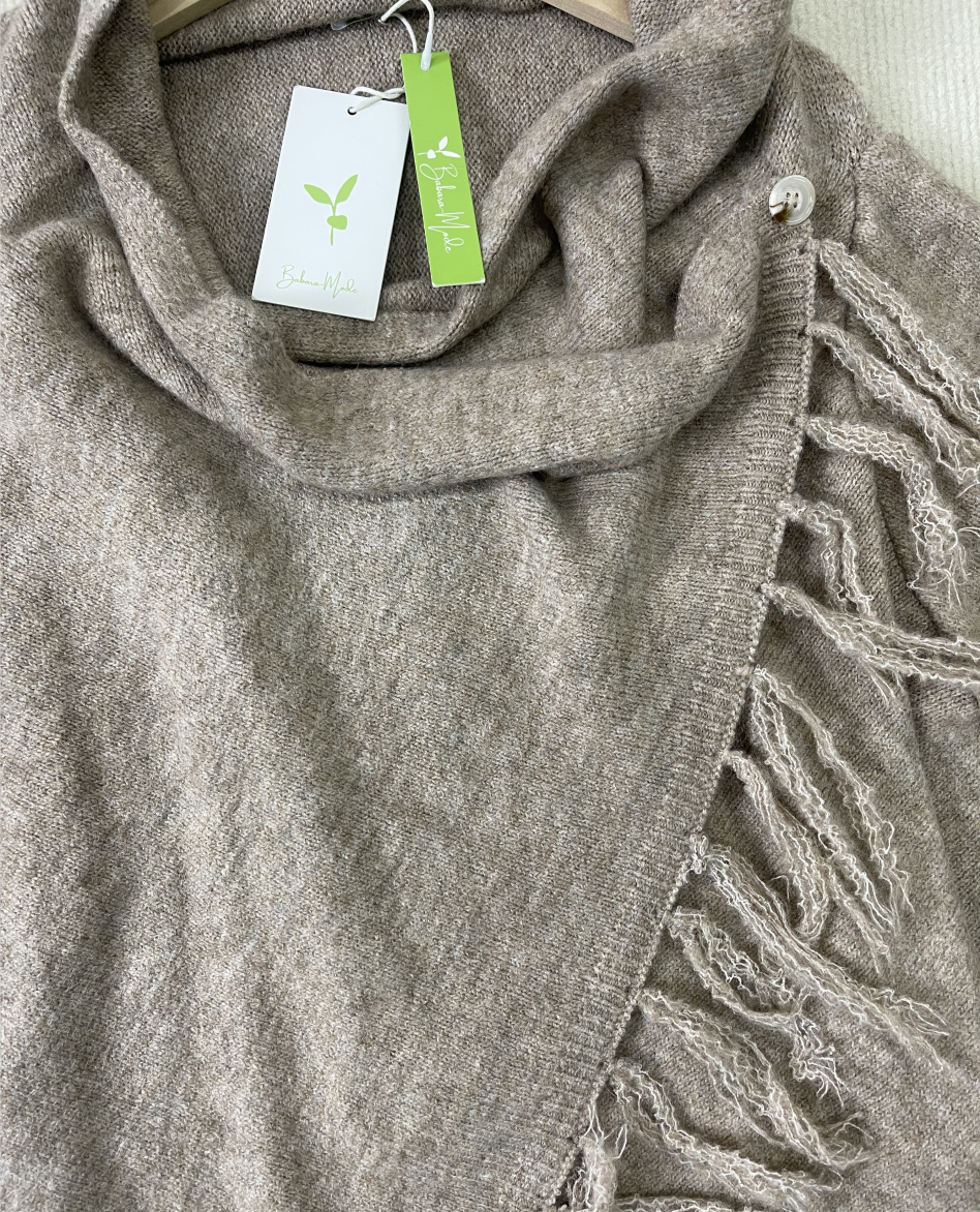 Drune | Pullover Mit Fransen Und V-Ausschnitt Design