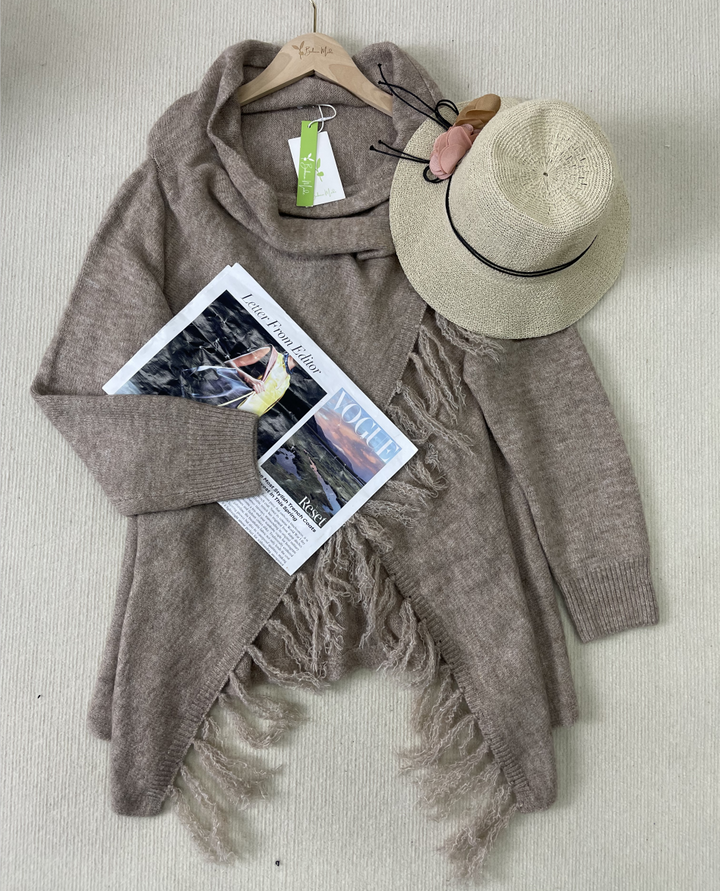 Drune | Pullover mit Fransen und V-Ausschnitt