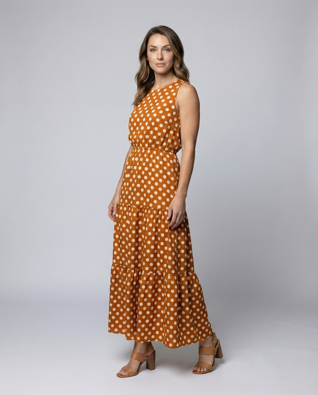 Drune | Elegantes Sommerkleid mit Pünktchen