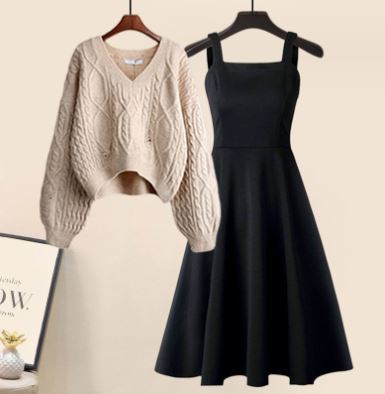 Drune | Zweiteiliges Satz Bestehend Aus Einem Hochwertigen Cross Strickpullover und Einem Eleganten Kleid