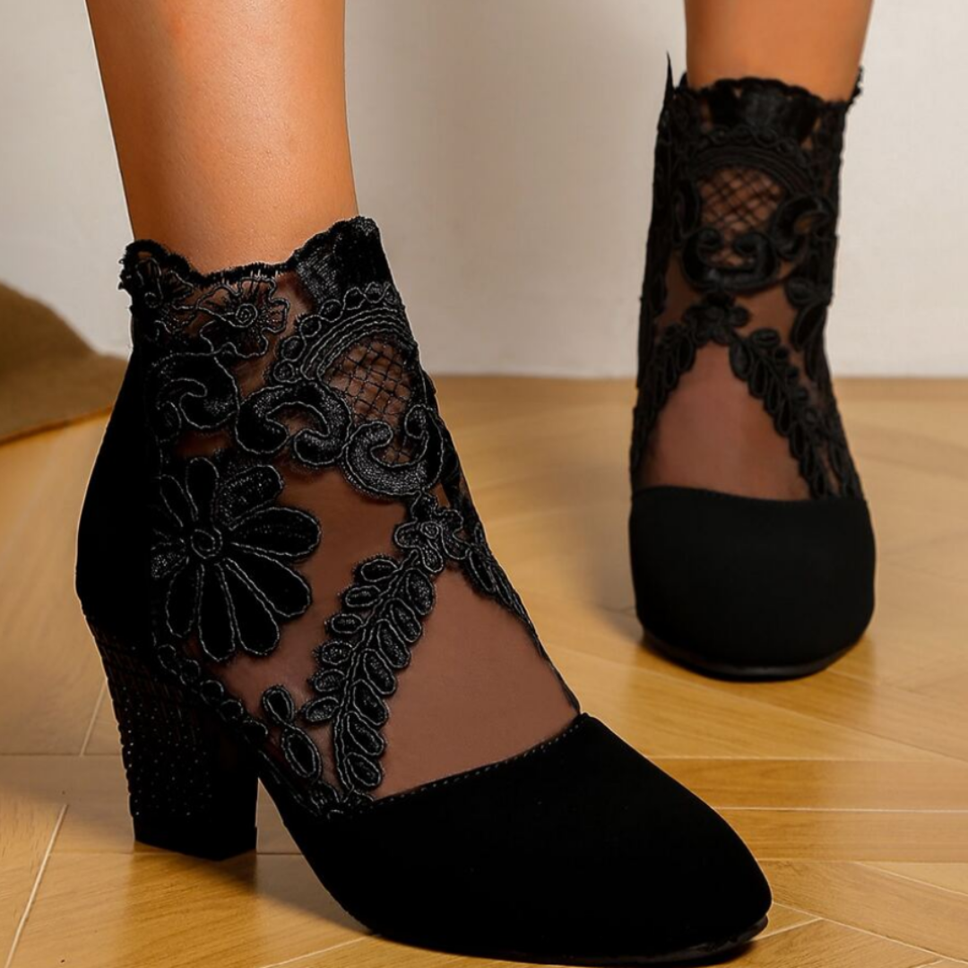 Drune | Bestickte High-Heel-Stiefel - Trendy Footwear