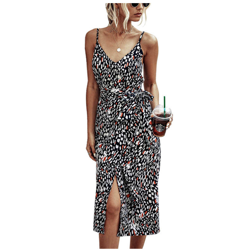 Damen Leichtes Wickelkleid mit schickem Schlitz und floralem Muster Drune