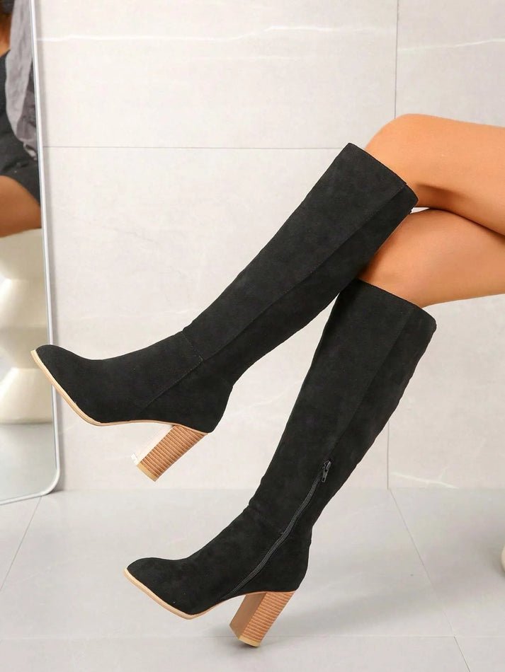 Drune | kniehohe Damenstiefel: modische Winterstiefel kaufen