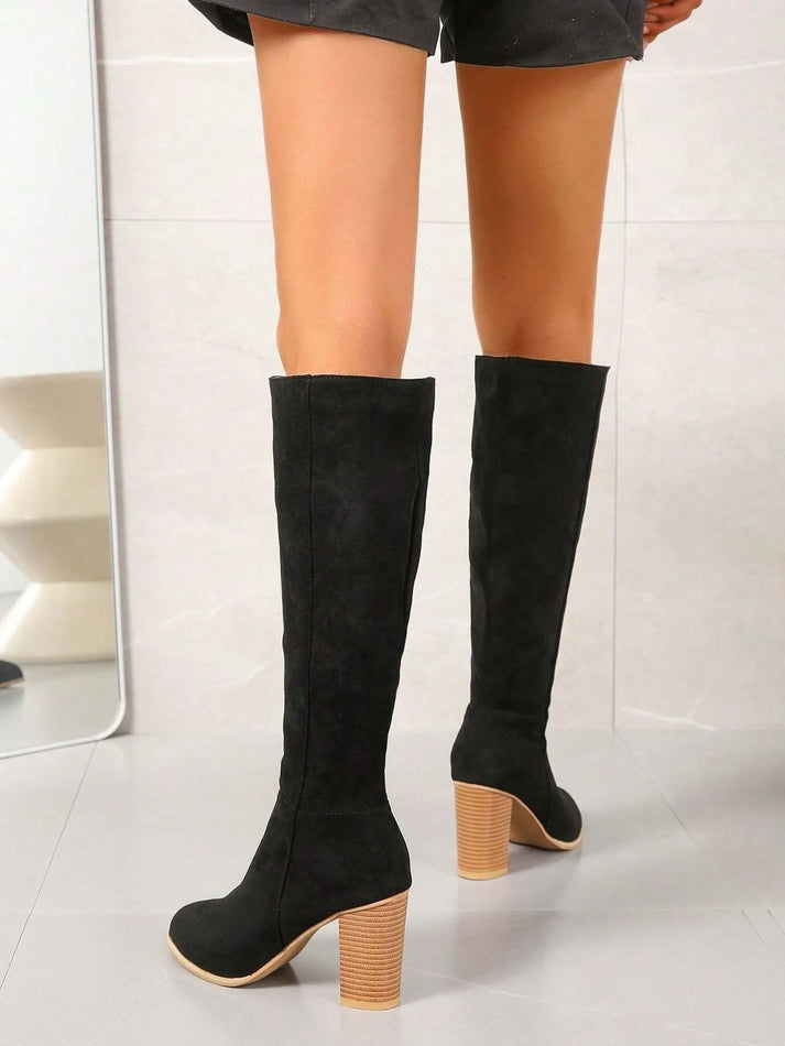 Drune | kniehohe Damenstiefel: modische Winterstiefel kaufen
