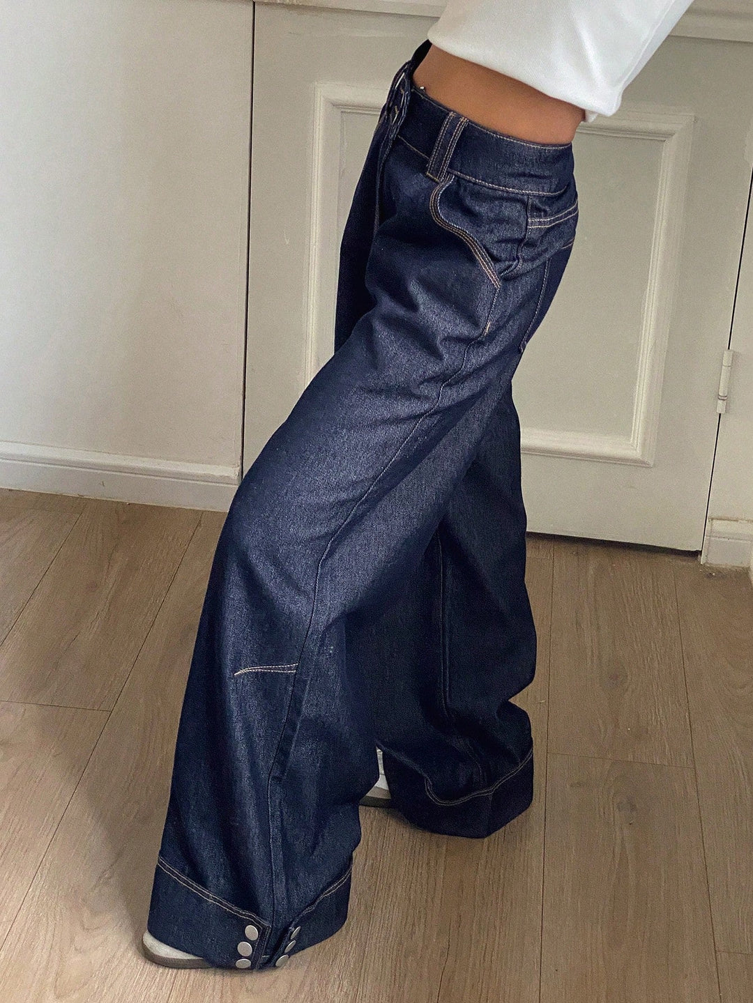 Drune | Vintage-Style Weite Jeans mit Knopfmanschetten