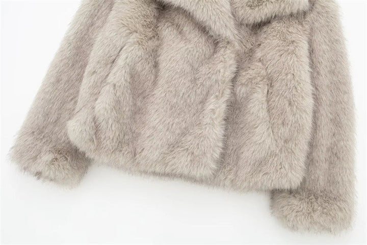 Drune | Kurze Jacke aus Kunstfell