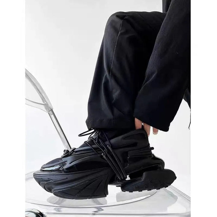 Drune | Sneakers Sportive mit Oversize-Sohle
