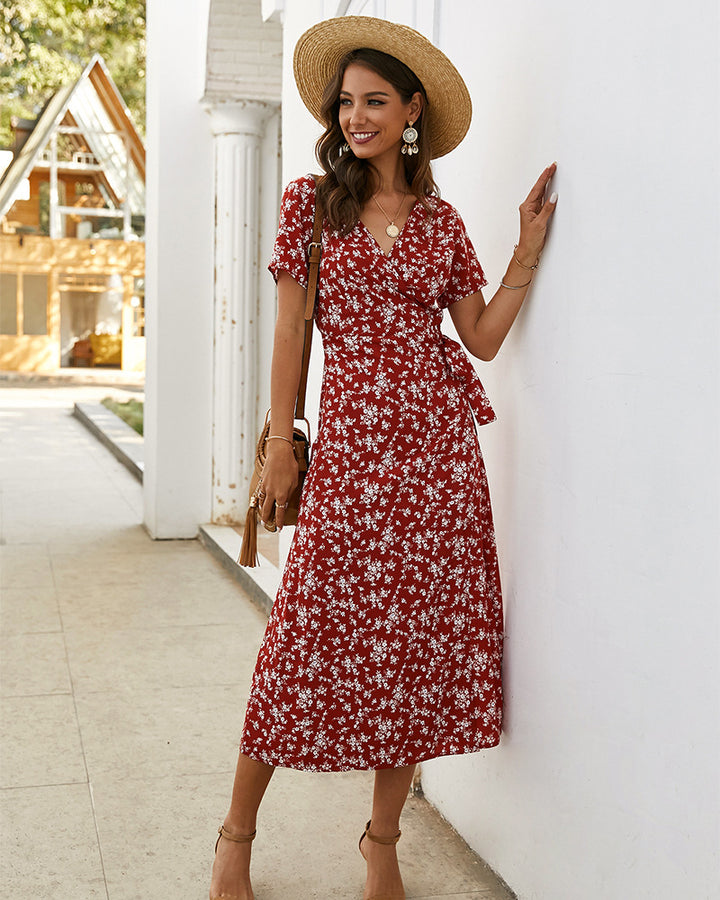 Damen Maxikleid mit floralem Wickeldesign und elegantem Brustverschluss Drune
