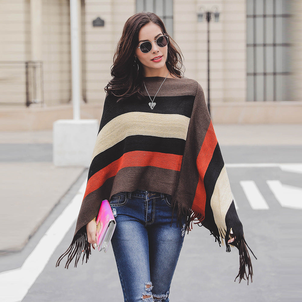 Damen Poncho mit Fransen und modernem Streifenmuster Drune