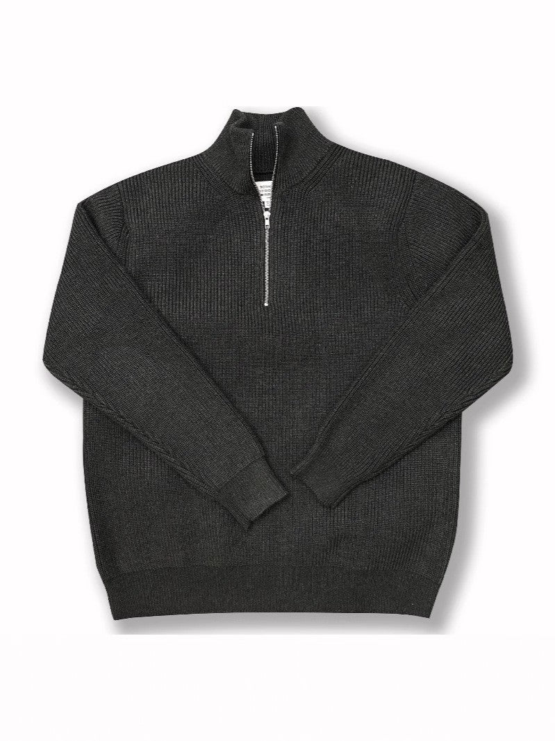 Stilvoller Strickpullover mit Reißverschluss