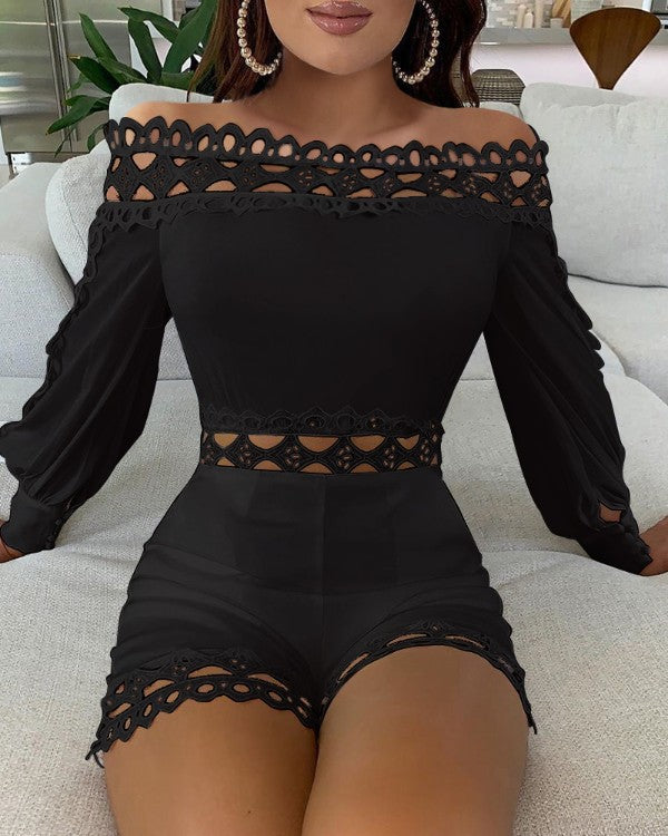 Damen Oberteil mit Cut-Outs und bezauberndem Spitzenborte Drune