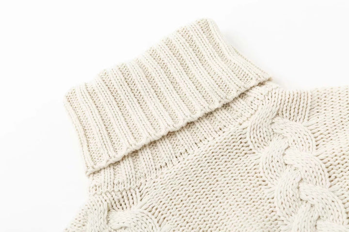 Damen Grobstrickpullover mit voluminösem Kragen und Zopfdetails Drune