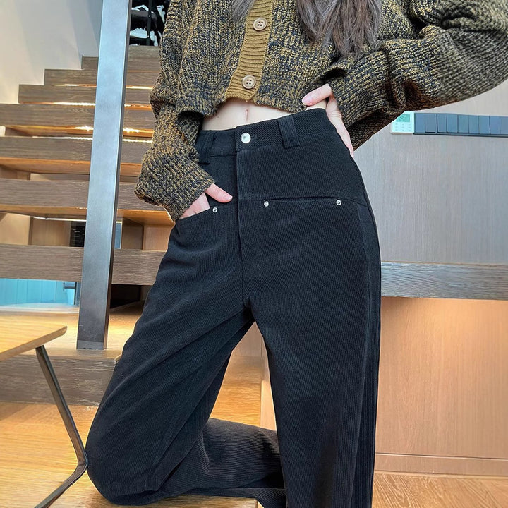 Schwarze Damen-Cordhose, hoch geschnitten