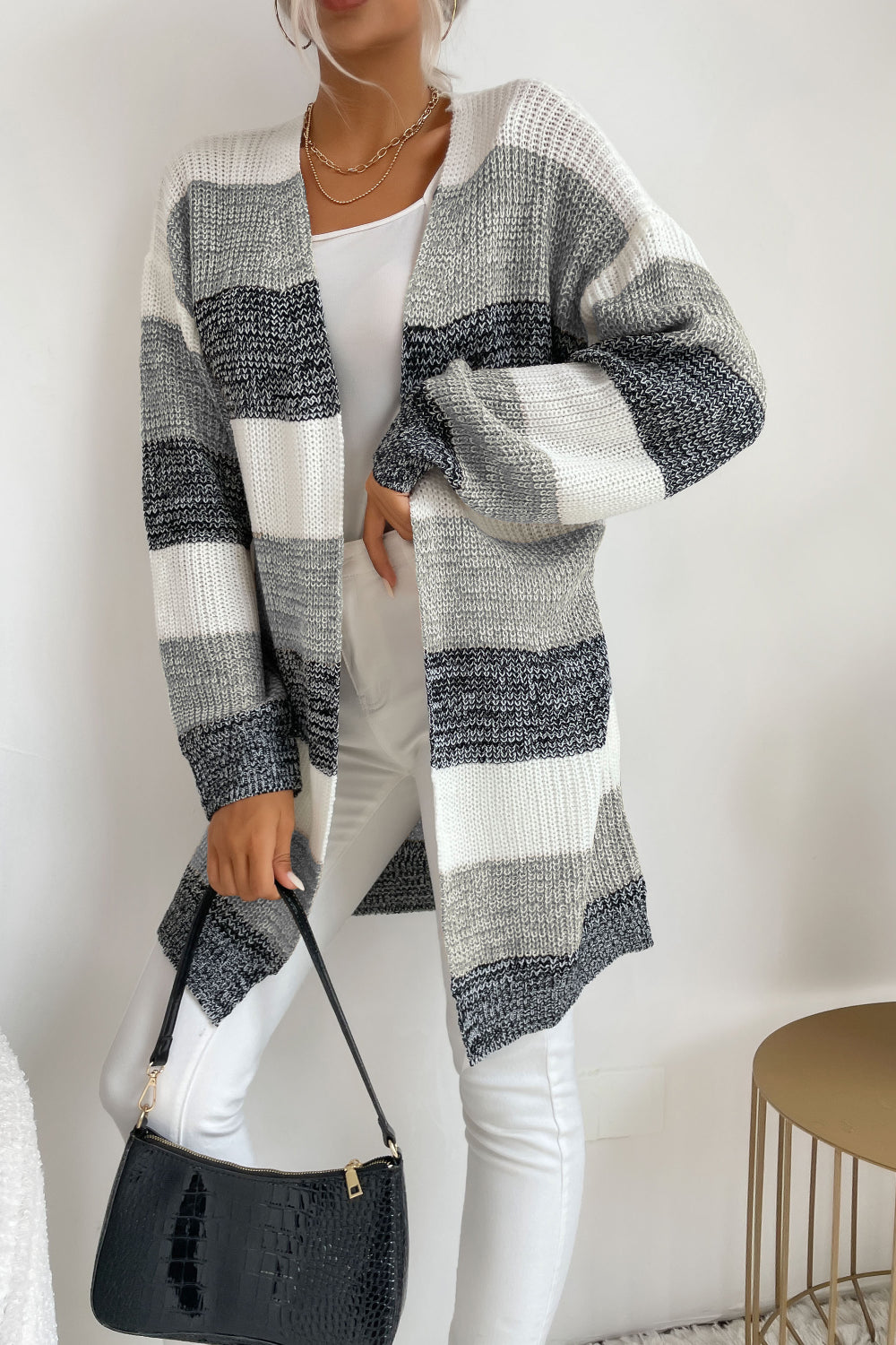Drune | Einfache und Stilvolle Strickjacke
