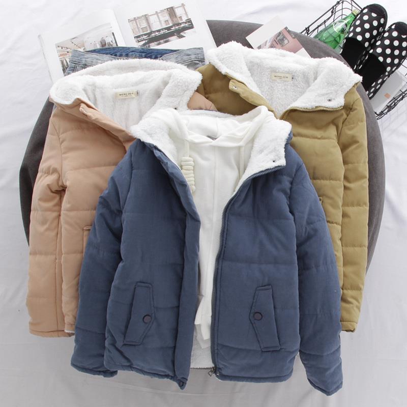 Damen nan gesteppte Kapuzen-Kurzjacke mit Teddyfutter, verdecktem Reißverschluss und aufgesetzten Pattentaschen Drune