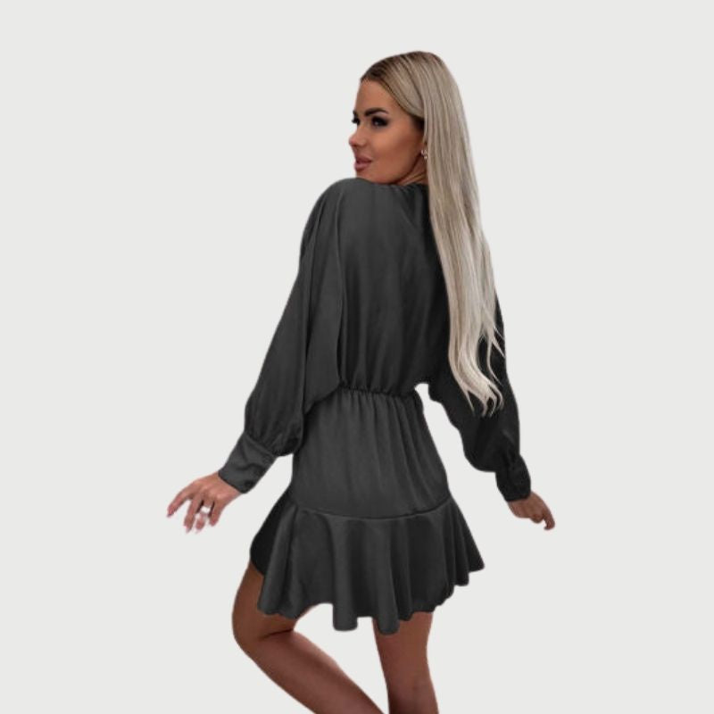 Drune | Minikleid mit langen Ärmeln und Rüschen-Saum