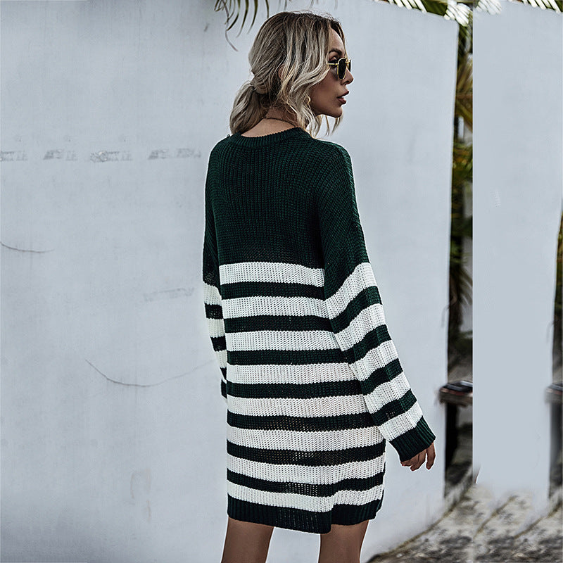 Damen Gestreiftes Strickmidikleid mit Oversize-Passform, Raglanärmeln und gerippten Abschlüssen Drune