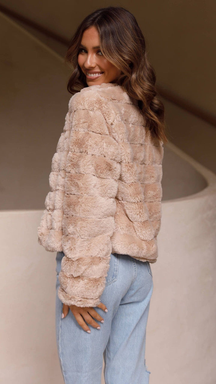Drune | Short Jacket - Strukturierte Passform - Gep quiltetes Design - Offene Vorderseite