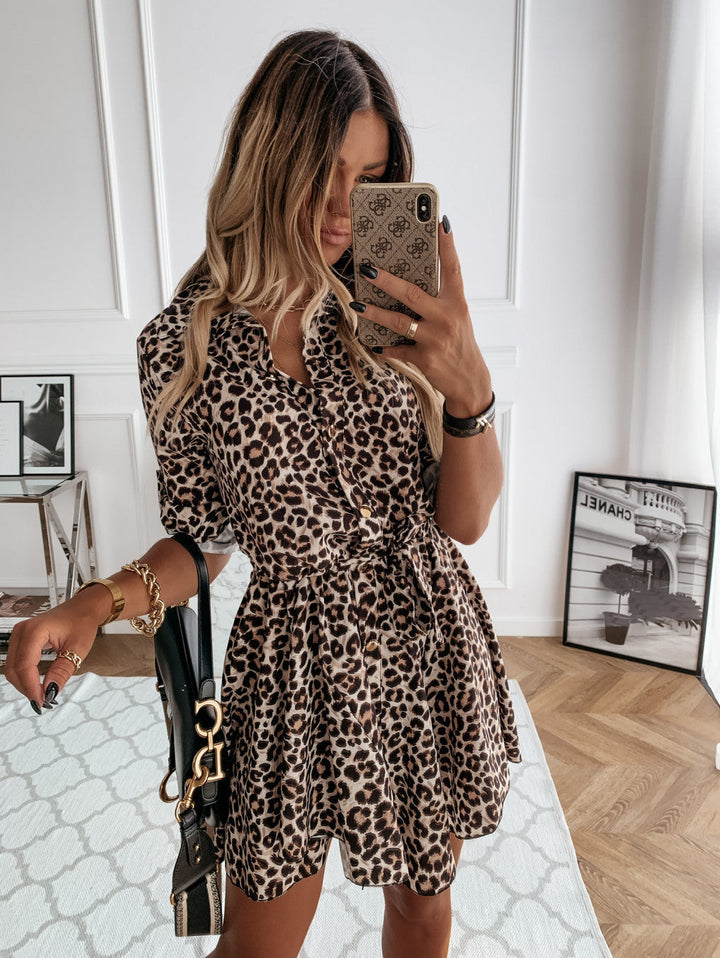 Drune | Wickel vorne Kurzarm Mini Kleid