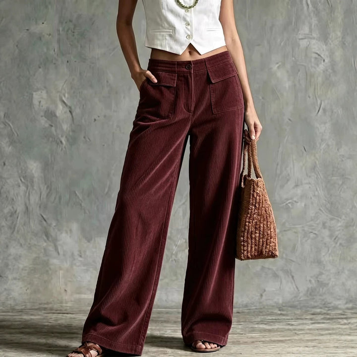 Kord-Weithose mit hohem Bund und Taschen