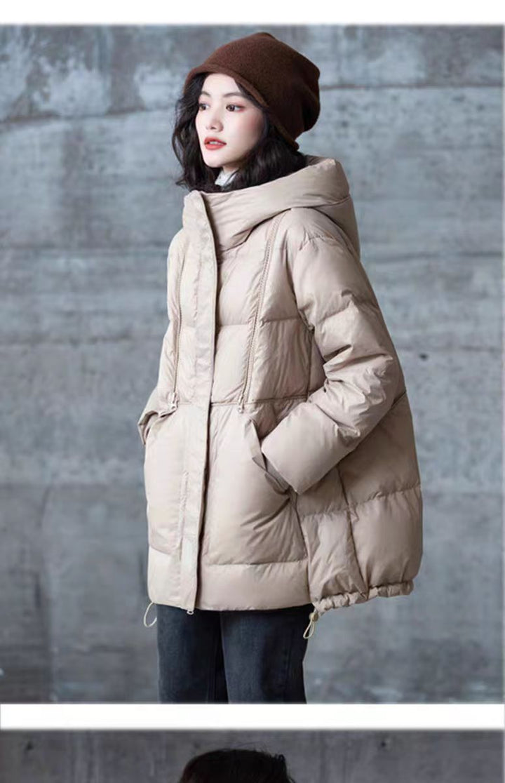 Moderne Daunenjacke mit Kapuze für Damen