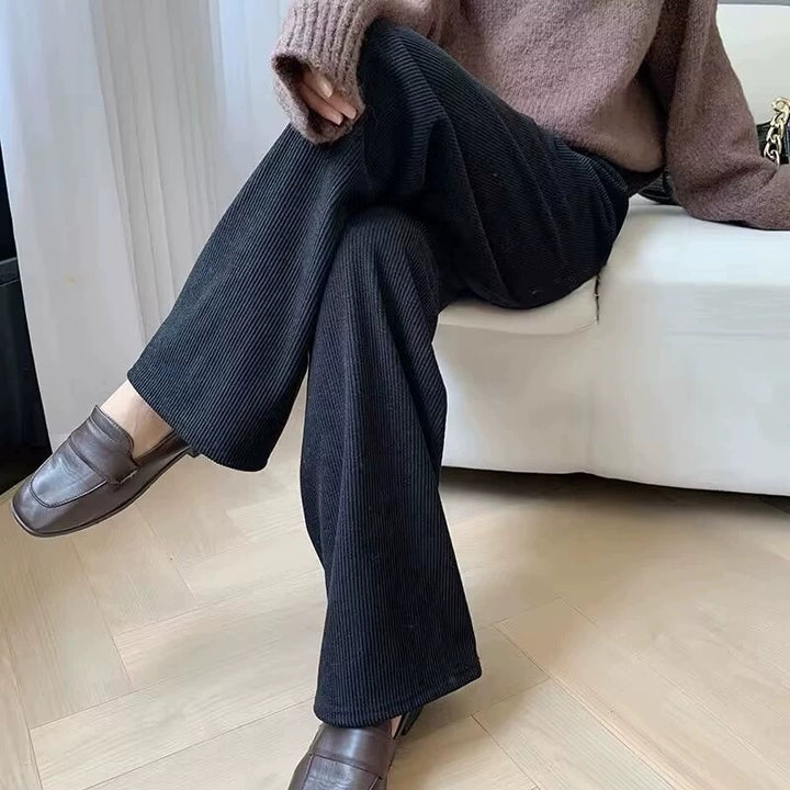 Damen-Cordhose, weites Bein, hohe Taille, optional gefüttert