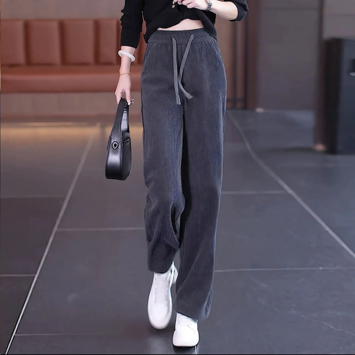 Gefütterte Kord-Hose, gerade Passform, elegant