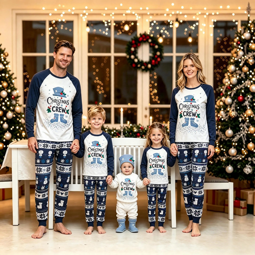 Weihnachts-Schlafanzug-Set für die ganze Familie