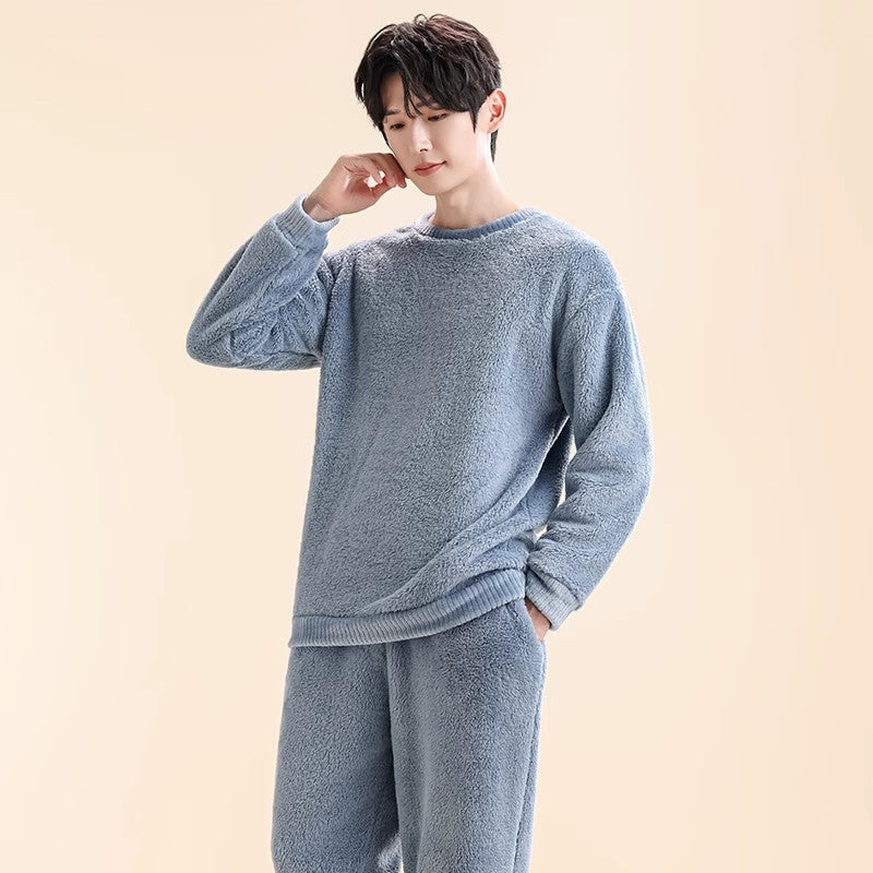 Herren-Pyjama-Set aus Korallenfleece, gefüttert, mit Reißverschluss