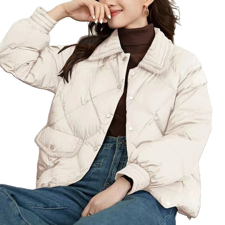 Kurze Damen-Steppjacke im Rauten-Design