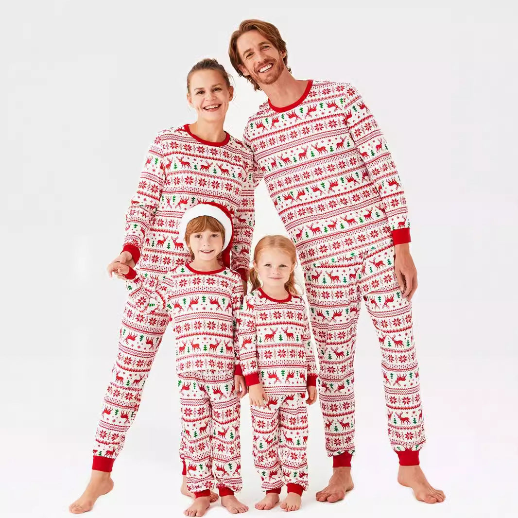 Weihnachts-Pyjama-Set für die Familie, festlicher Druck