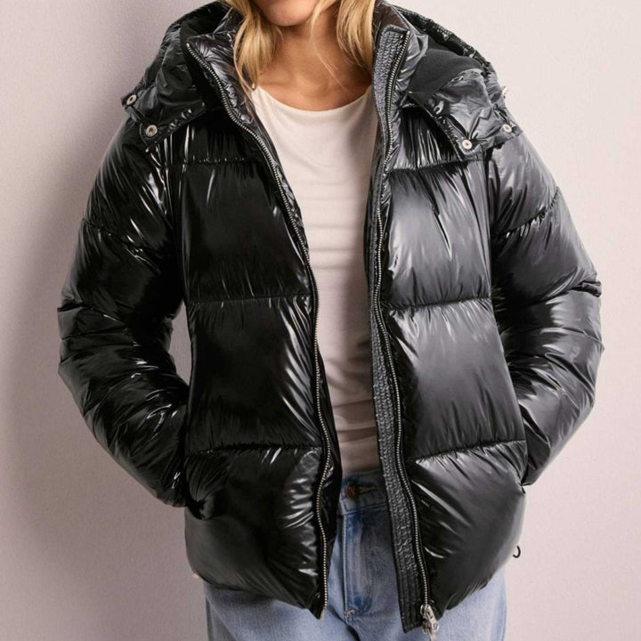 Gefütterte Damen-Kapuzenjacke mit 3D-Effekt