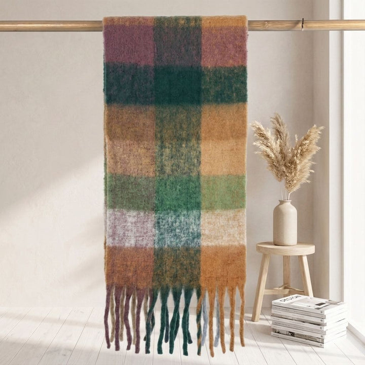 Karierter Schal in Mohair-Optik, warm für Herbst und Winter