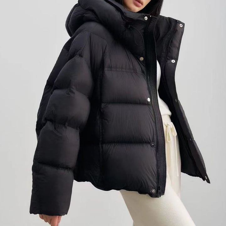 Kurze Damen-Daunenjacke mit Entendaunenfüllung