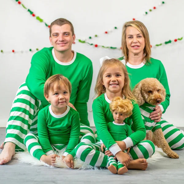 Weihnachts-Schlafanzug-Set für die ganze Familie