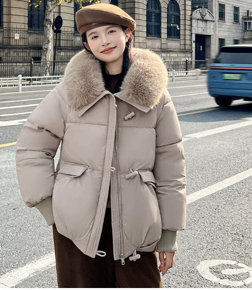 Kurze Damen-Winterjacke mit Webpelzkragen, wattiert