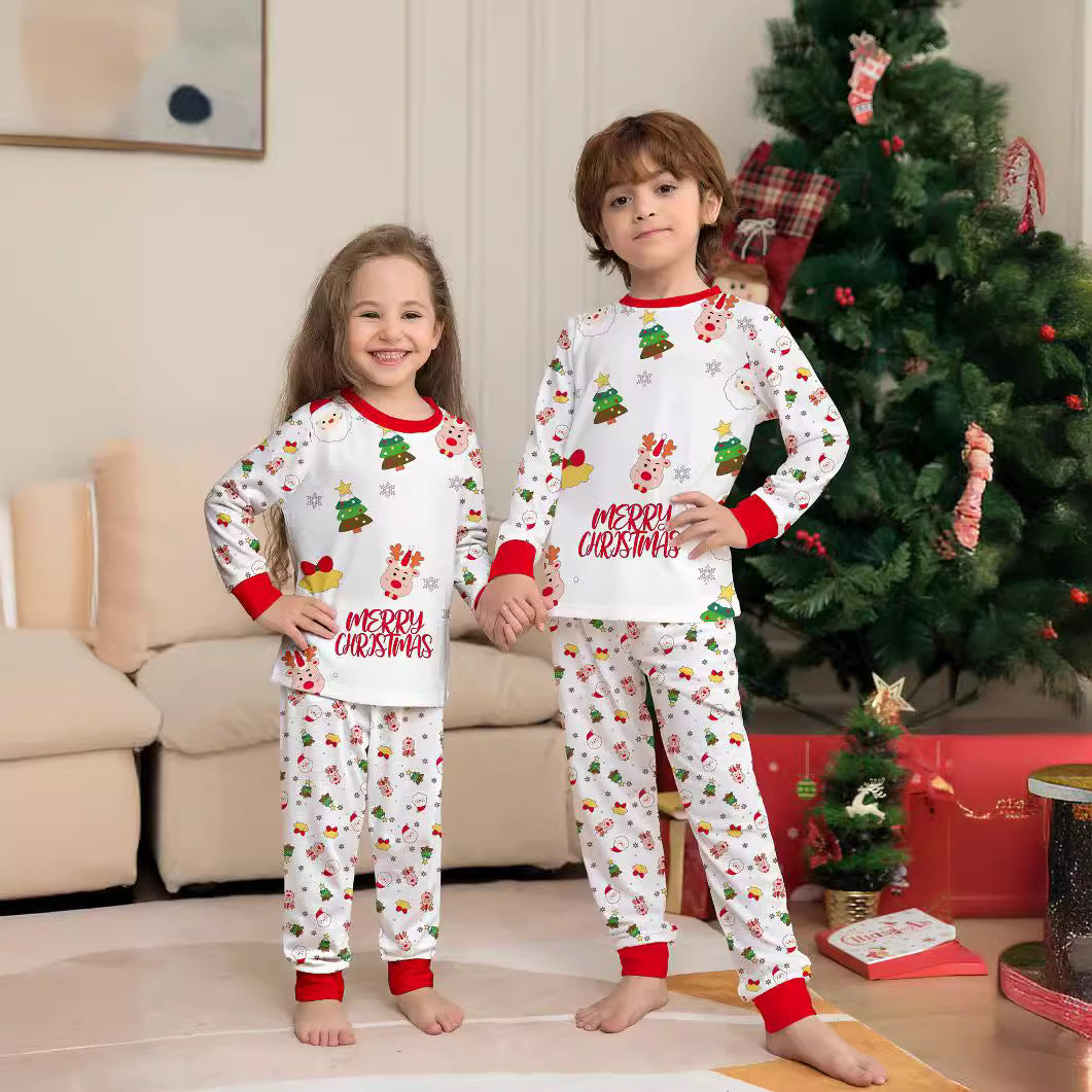 Weihnachts-Schlafanzug-Set für Familien mit Tannenbaum-Motiv