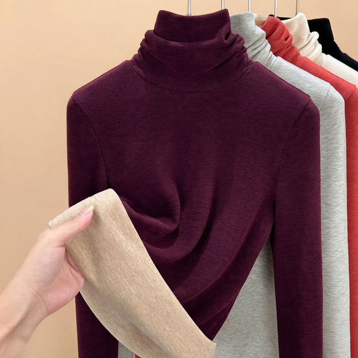 Gefütterter Strickpullover mit hohem Kragen