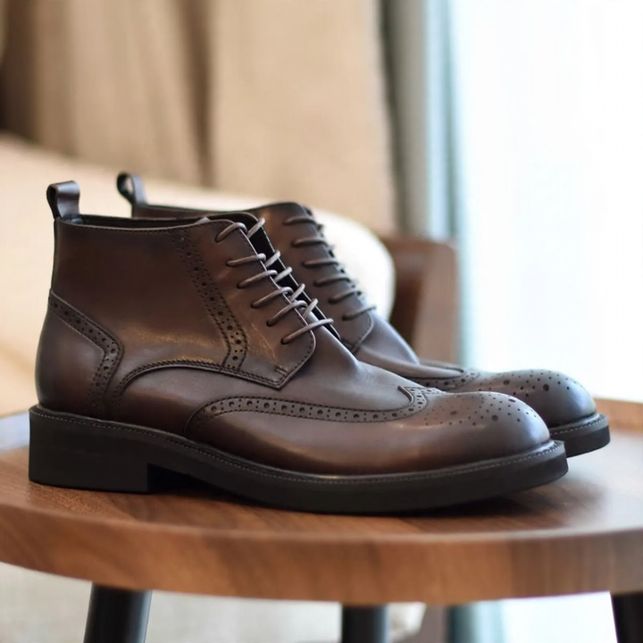Herren-Martinsstiefel im britischen Stil