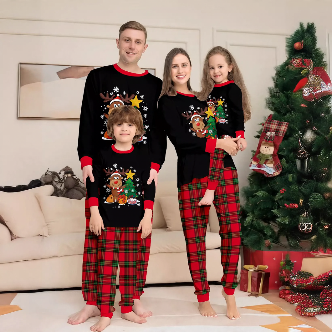 Weihnachts-Familien-Schlafanzug, Rentier- und Karomuster