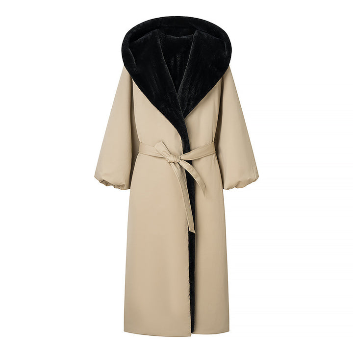 Lange Damen-Steppjacke mit Kapuze und Kunstfellbesatz