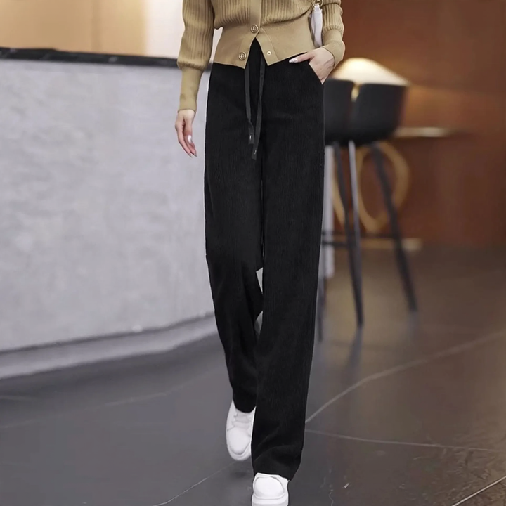Gefütterte Kord-Hose, gerade Passform, elegant