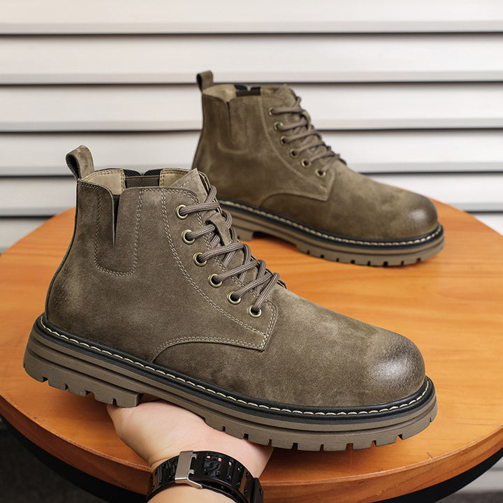 Modische Herren-Lederstiefel im Retro-Stil