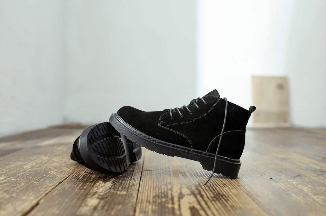 Vintage-Martinsstiefel aus Leder, warm gefüttert