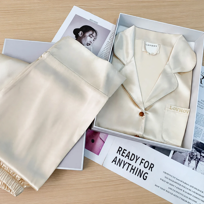 Französisches Damen-Pyjama-Set aus Eisseide, langärmelig