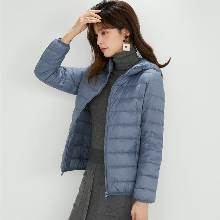 Leichte Damen-Daunenjacke mit Stehkragen